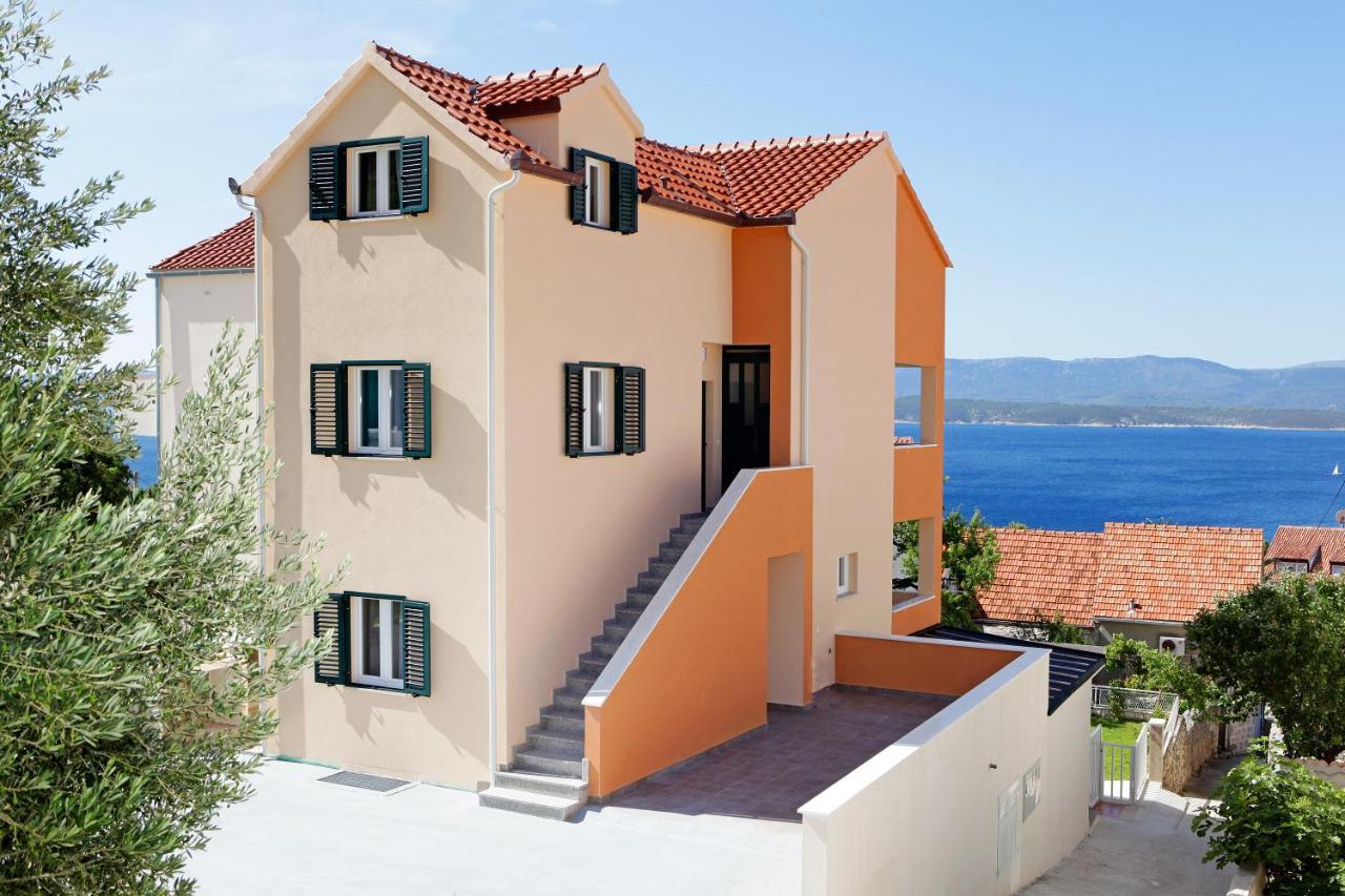 Iris Apartments Bol (Adults Only) Eksteriør bilde