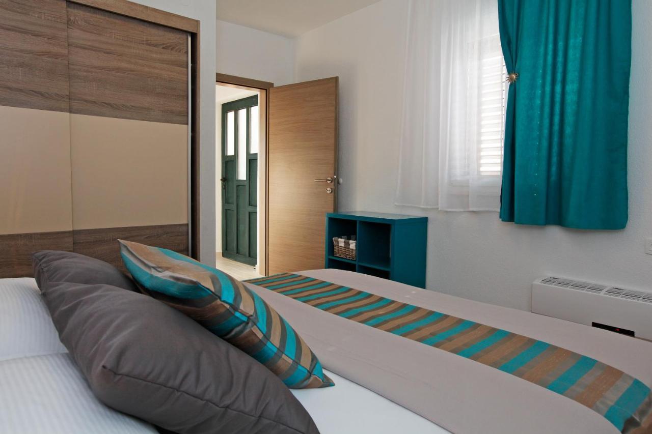 Iris Apartments Bol (Adults Only) Eksteriør bilde